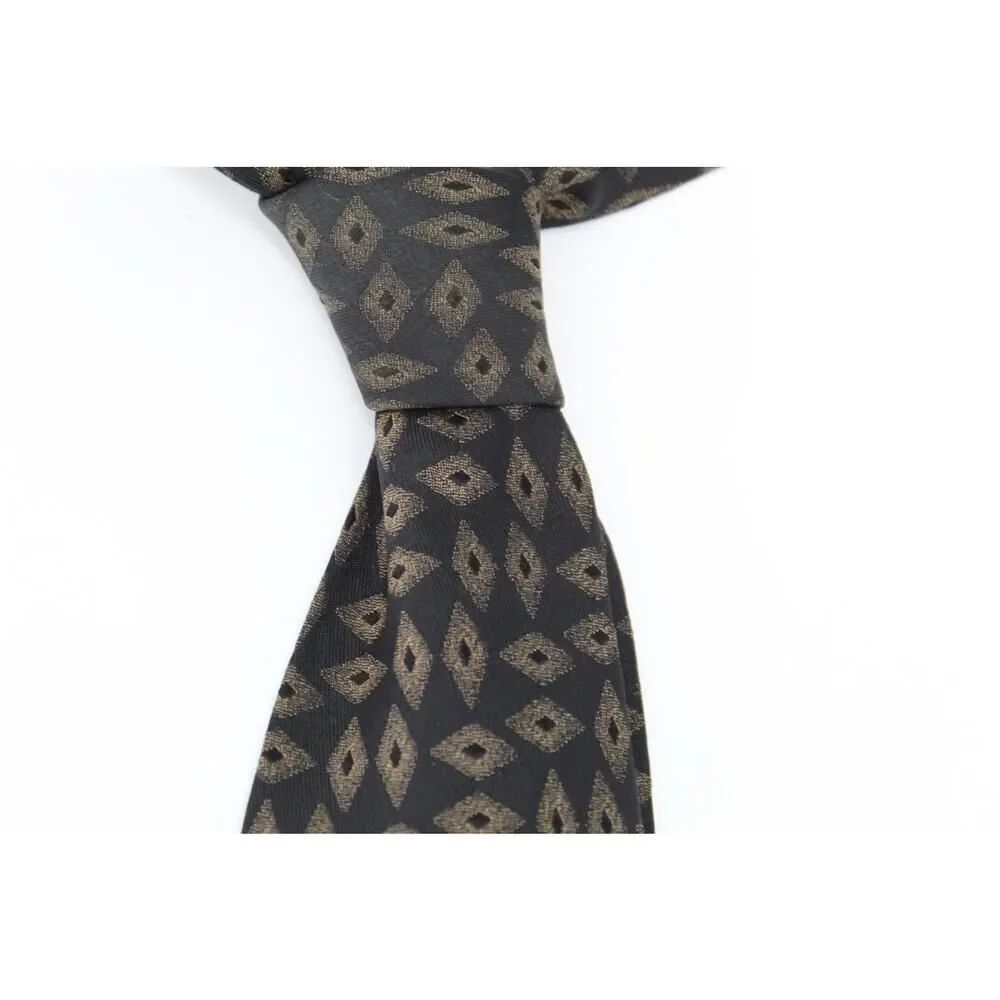 Fendi Roma Tie Mens Black Gold Geometric 100% Silk Made In Italy Luxury Necktie